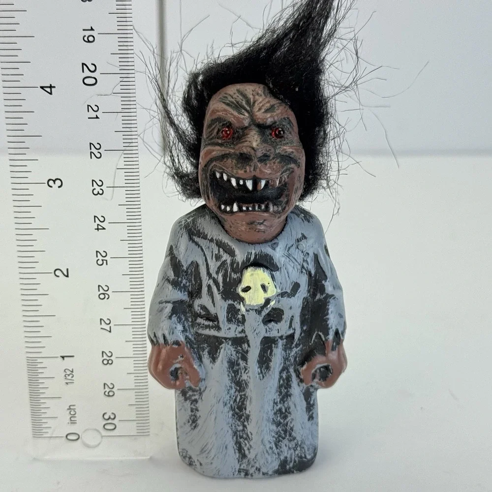 Vintage Halloween Pocket Screamer Demon Toy Light Sound Red Eyes WORKS See VIDEO